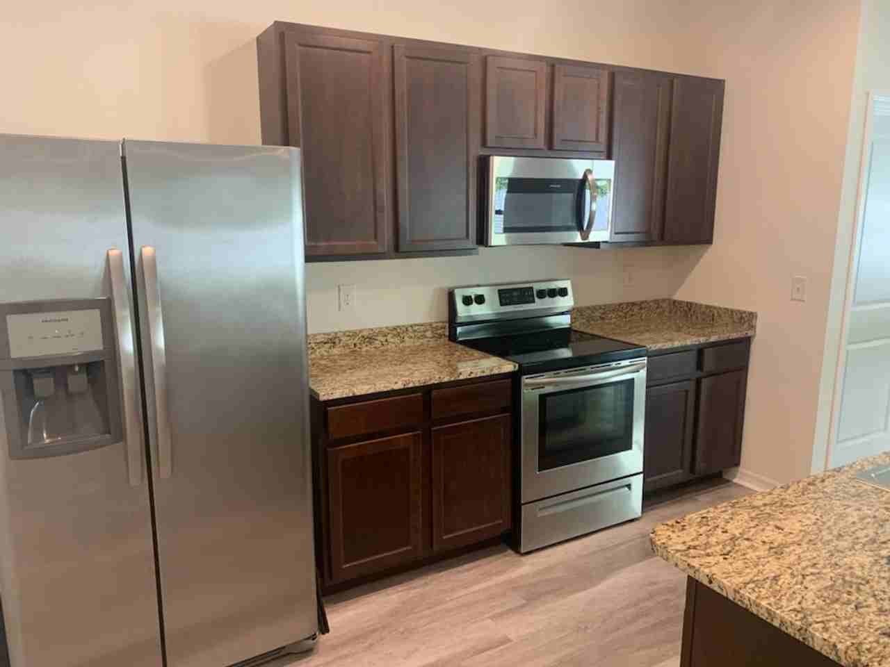 5886 Sw 84th St - Photo 5 of 19