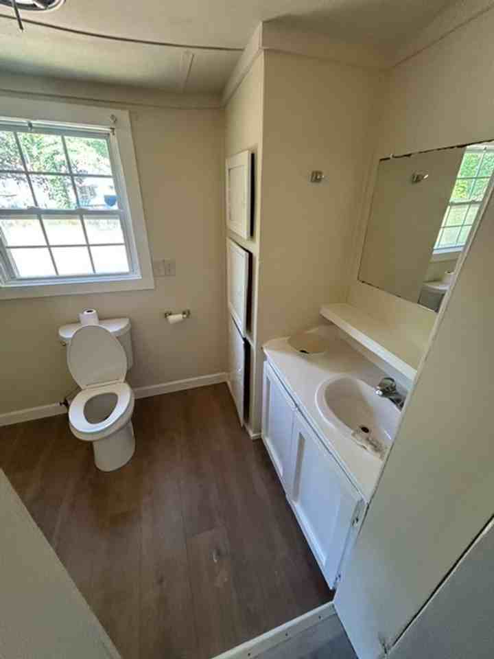 82 Maple St - Photo 6 of 6