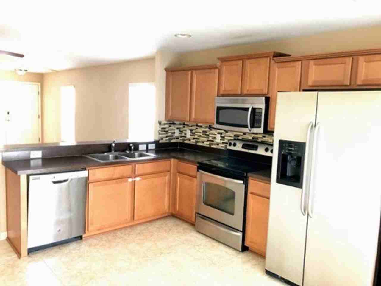 8220 Midnight Sun Ct - Photo 3 of 18
