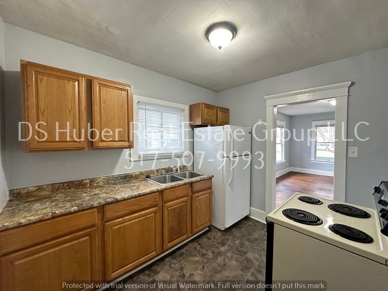 2208 Marcus St - Photo 6 of 13