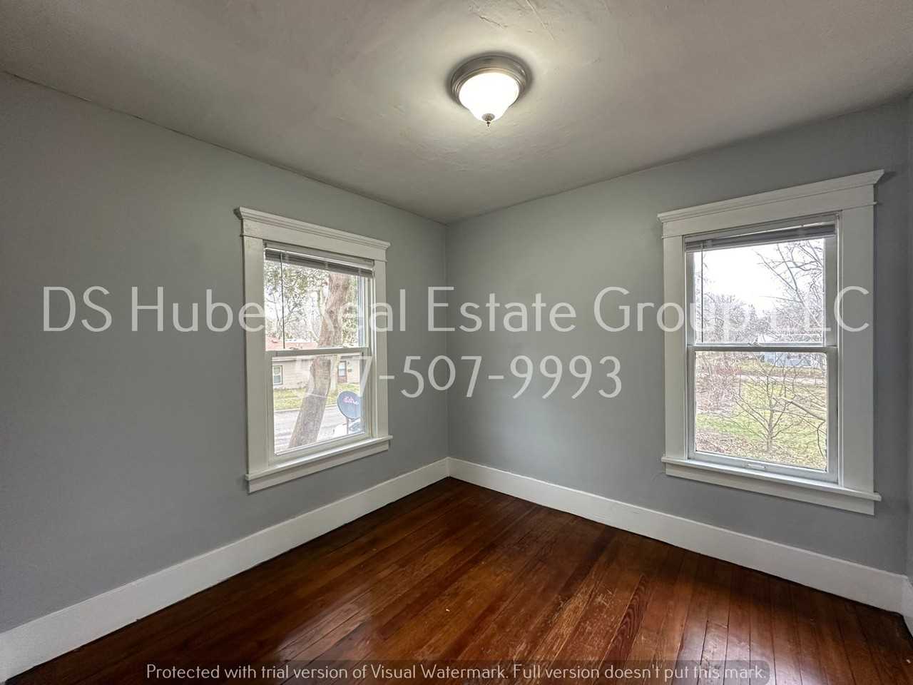 2208 Marcus St - Photo 7 of 13