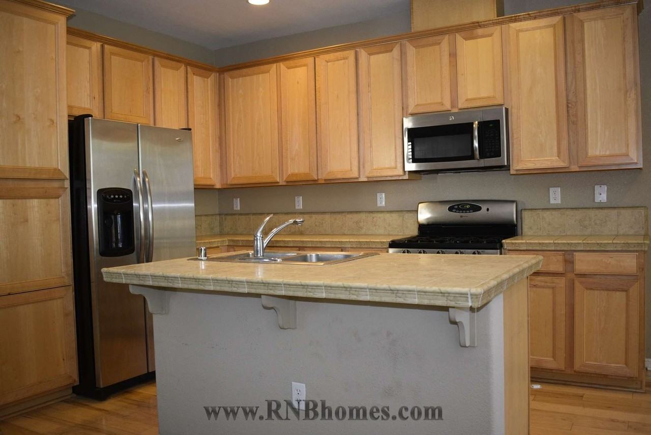 2103 Ferry Cir - Photo 6 of 18