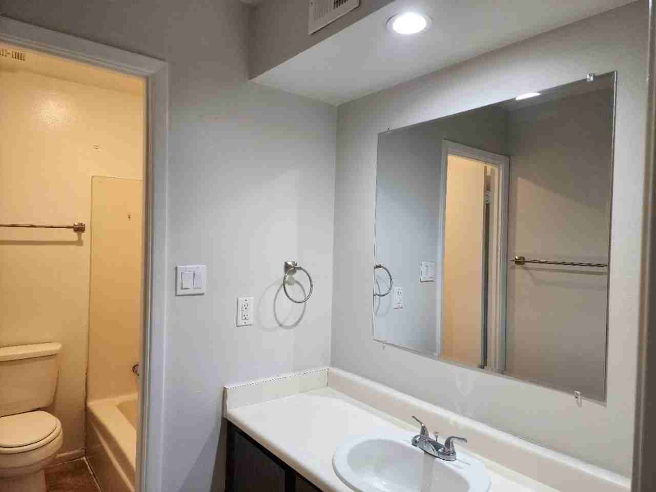 4108 N 105th Dr - Photo 2 of 11