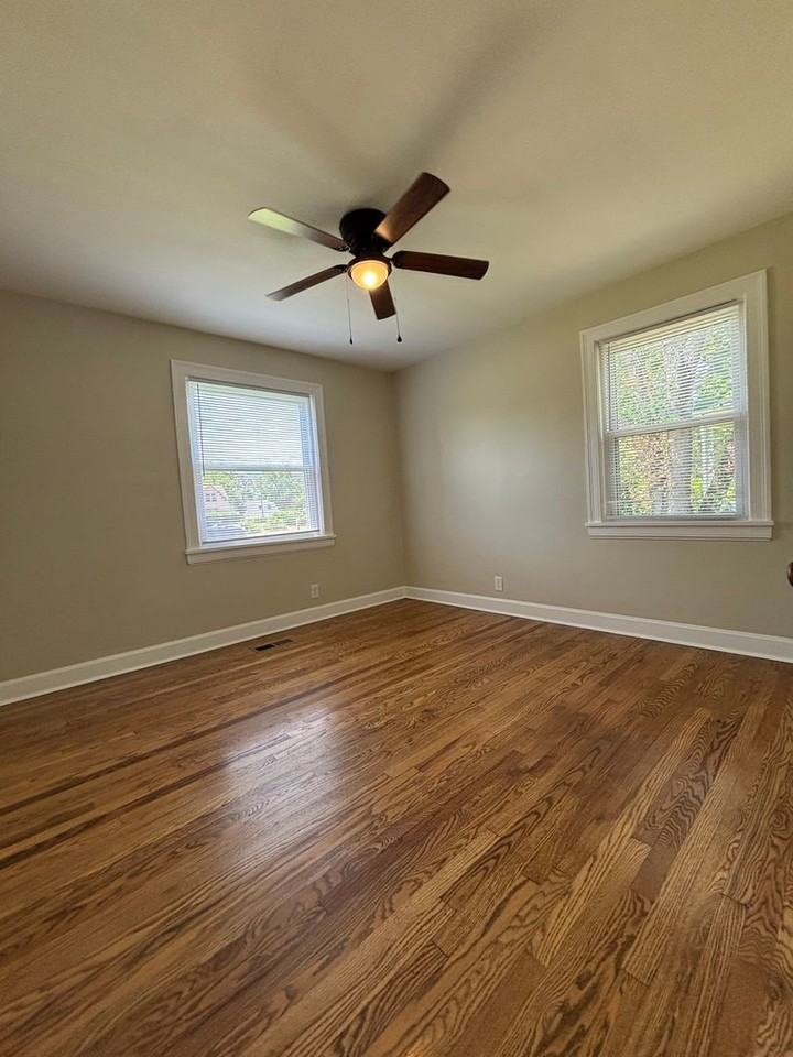 123 Mcgavock Pike - Photo 4 of 7
