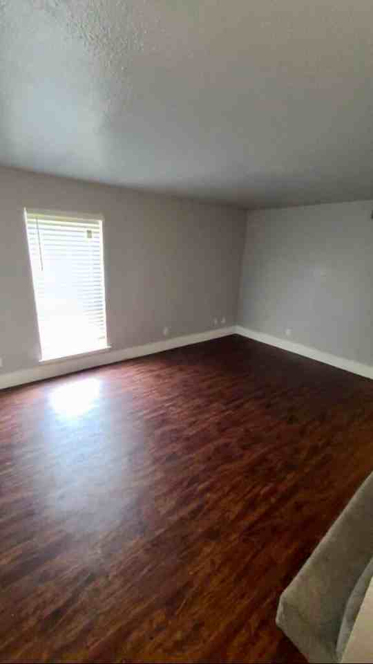 6308 Woodmont Ct - Photo 3 of 10
