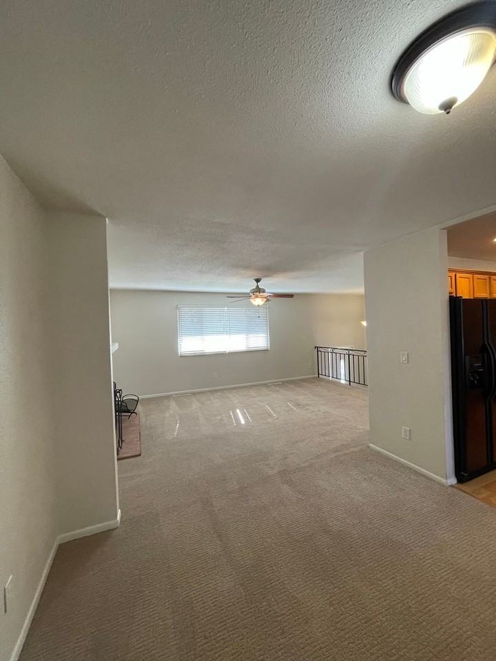 2640 Villa Loma Dr - Photo 4 of 17