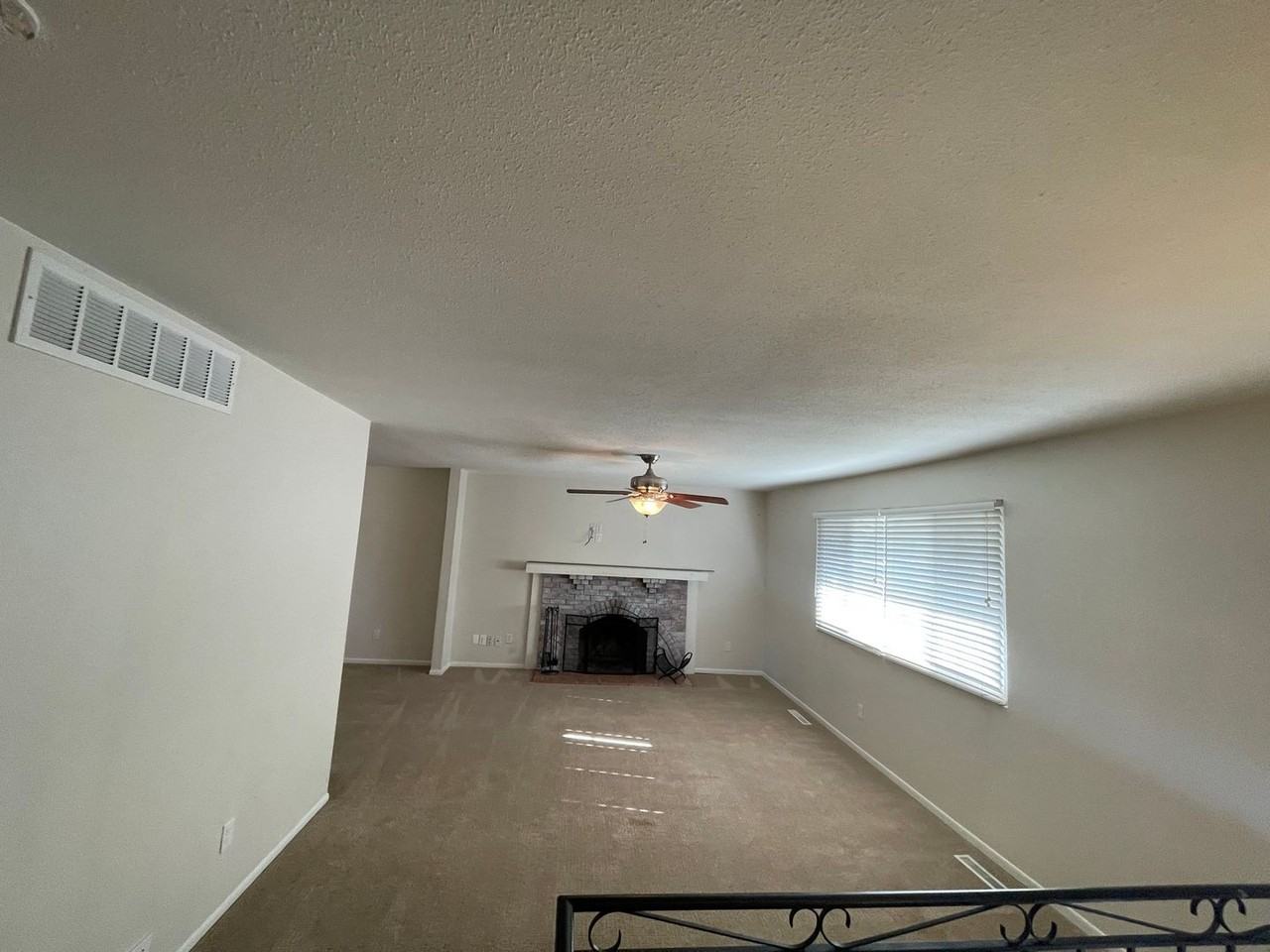 2640 Villa Loma Dr - Photo 7 of 17
