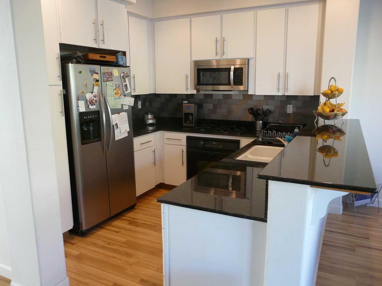 729 Batista Dr - Photo 2 of 16