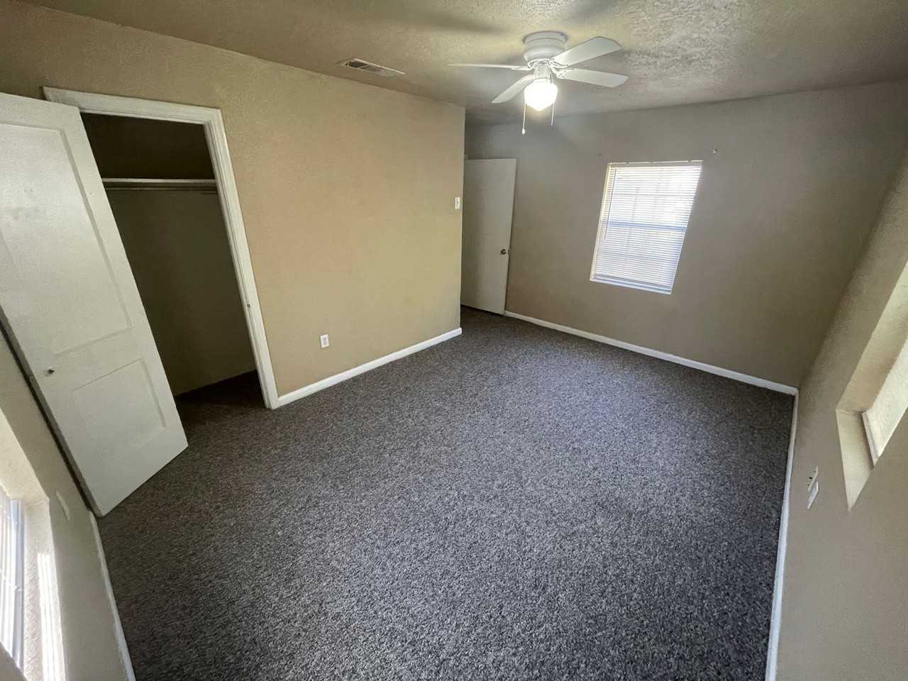 2640 Harrison Ave - Photo 7 of 11