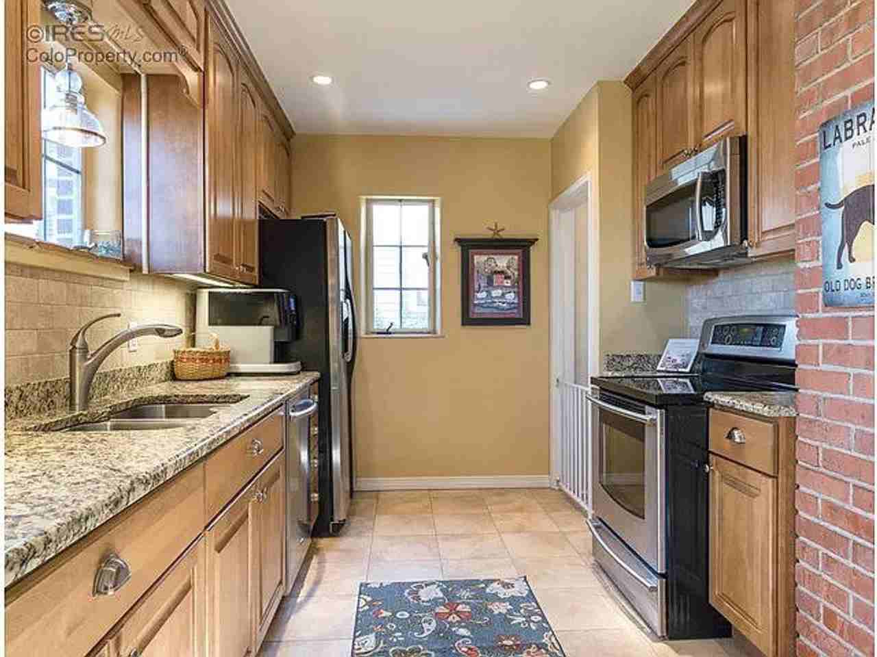780 16th St - Photo 7 of 15