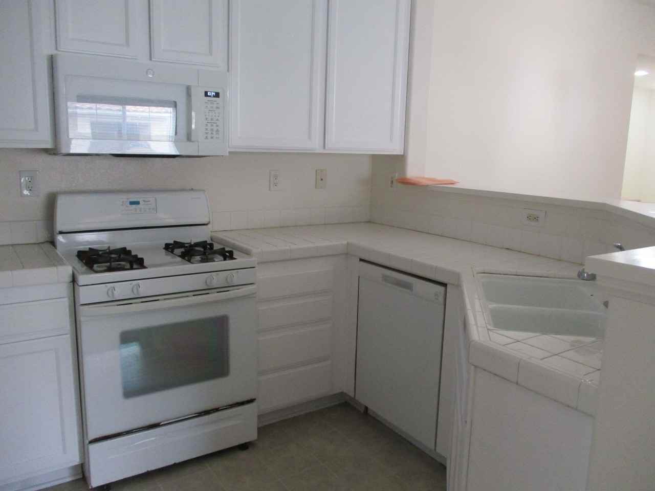 710 Caminito Valiente - Photo 4 of 16