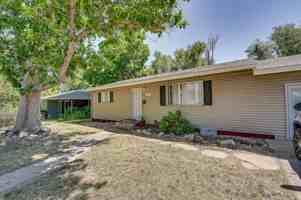 featured image of 1220 Lynnwood Dr