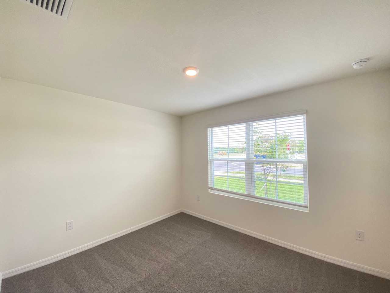 2113 Nw 247th Dr - Photo 7 of 46