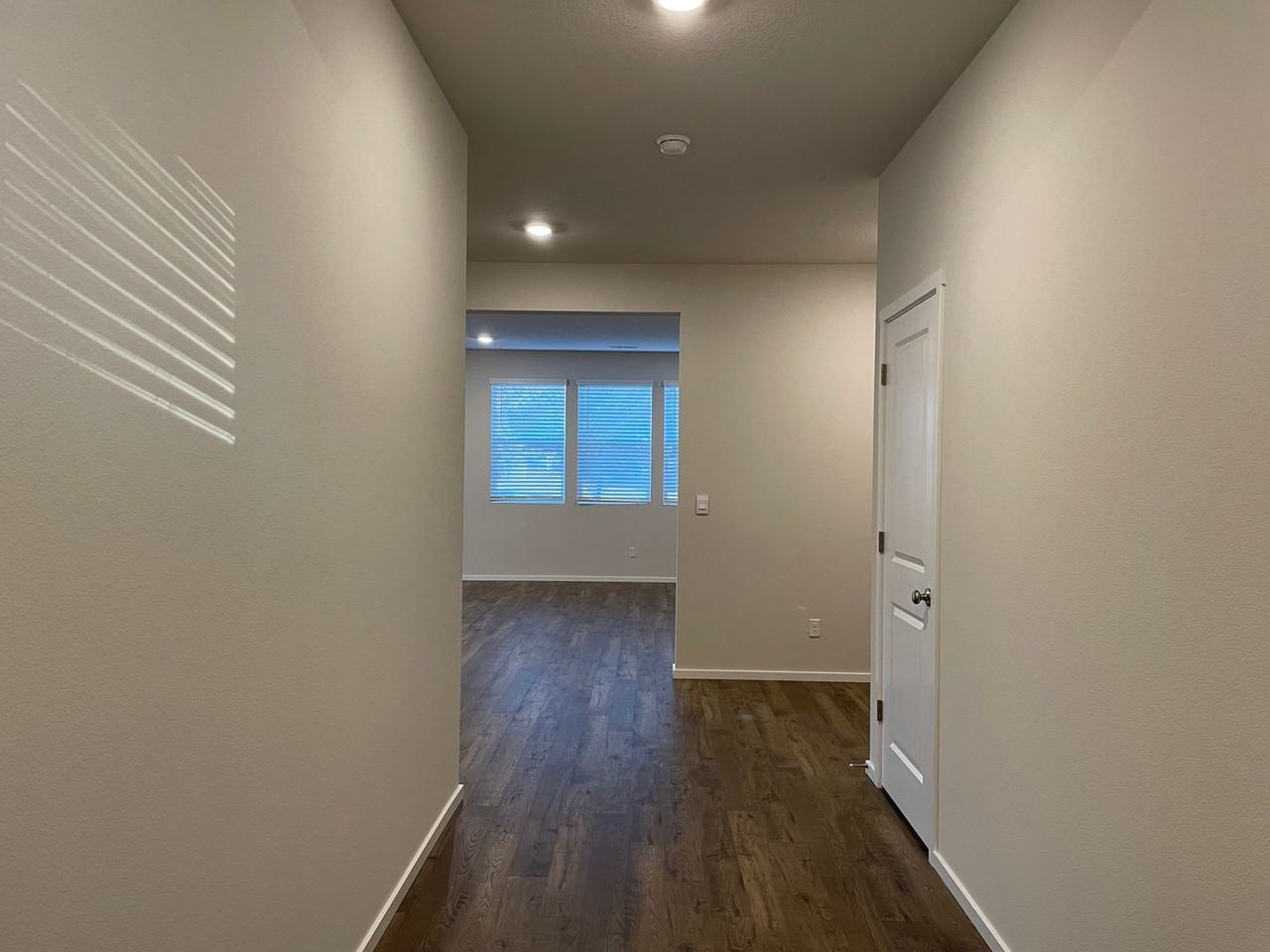 4941 Ne 24th Ave - Photo 3 of 42