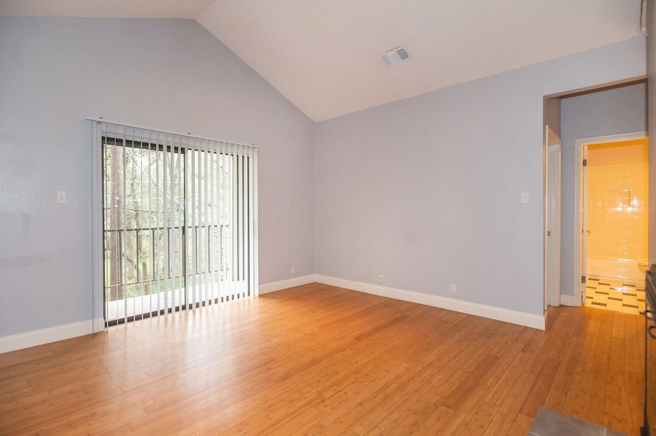 11970 Jollyville Rd - Photo 5 of 20