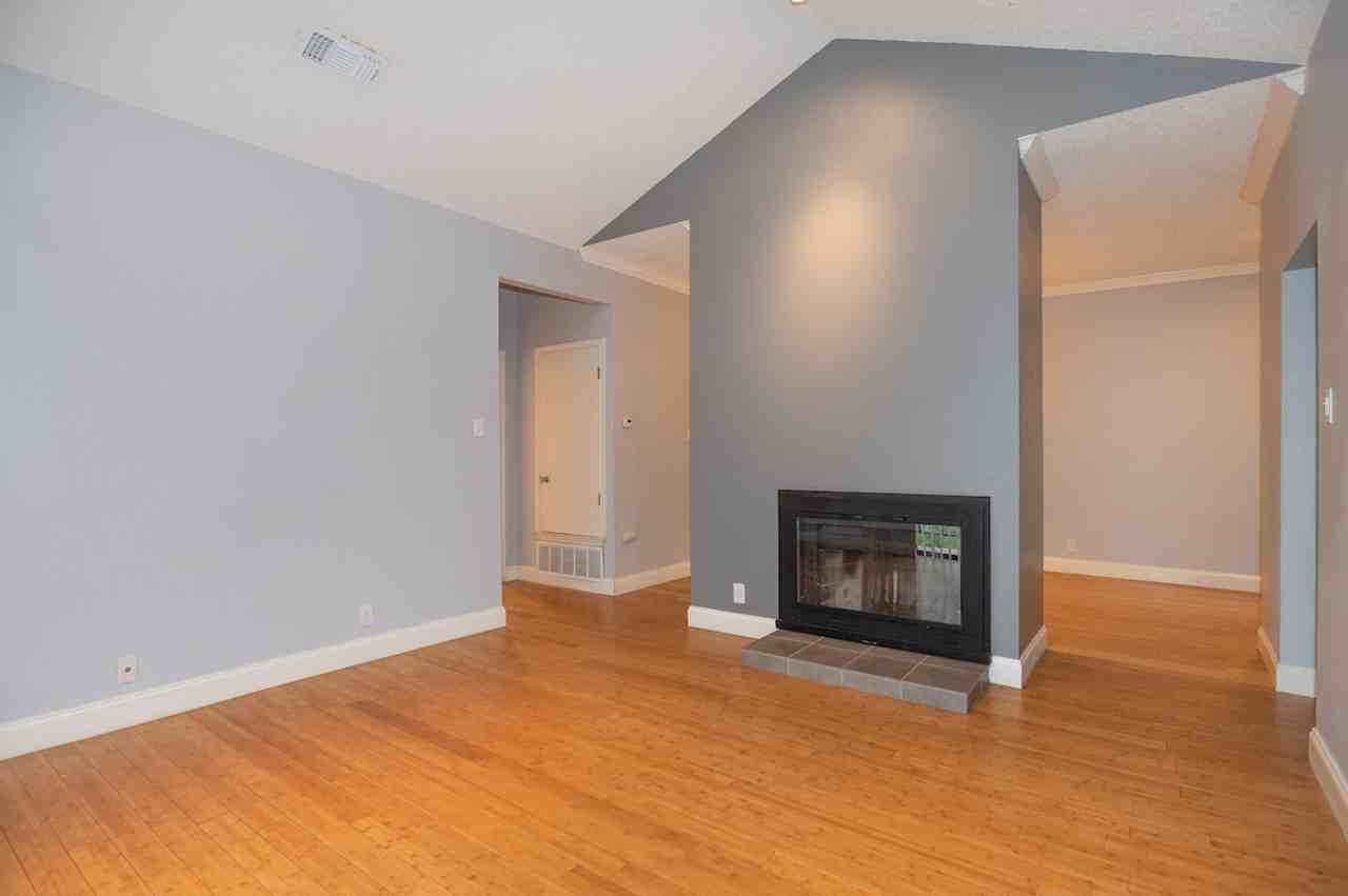 11970 Jollyville Rd - Photo 6 of 20