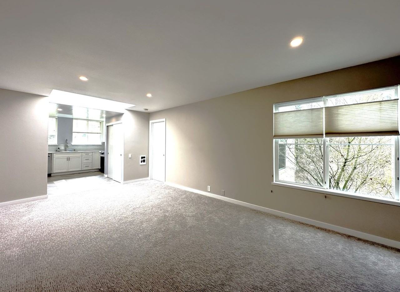 1340 Scott St - Photo 7 of 27