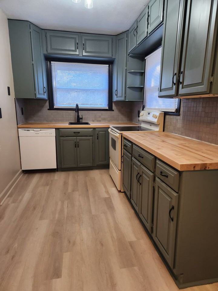 2660 Sheridan Rd - Photo 5 of 30