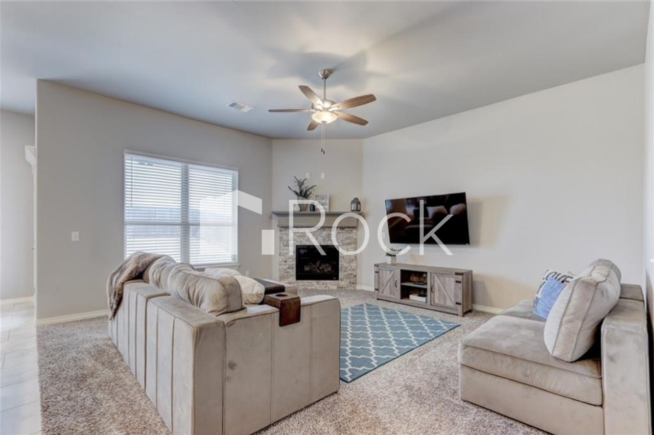3433 Superior Dr - Photo 5 of 39