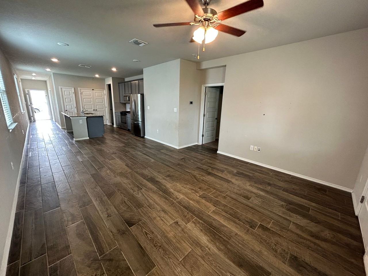 834 Hickory Trl - Photo 5 of 22
