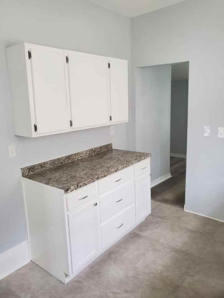 664 Escambia St - Photo 6 of 14