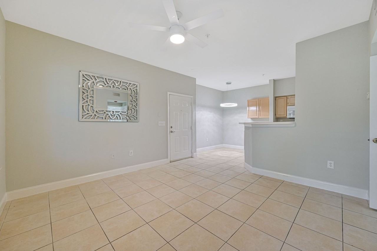 23660 Walden Center Dr - Photo 7 of 25