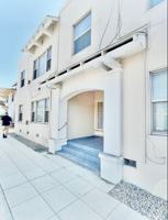 featured image of 109 University Ave #3