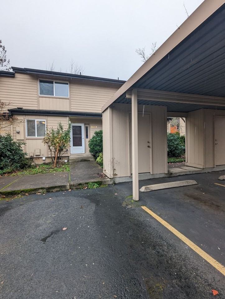 1617 Oak Patch Rd - Photo 3 of 23