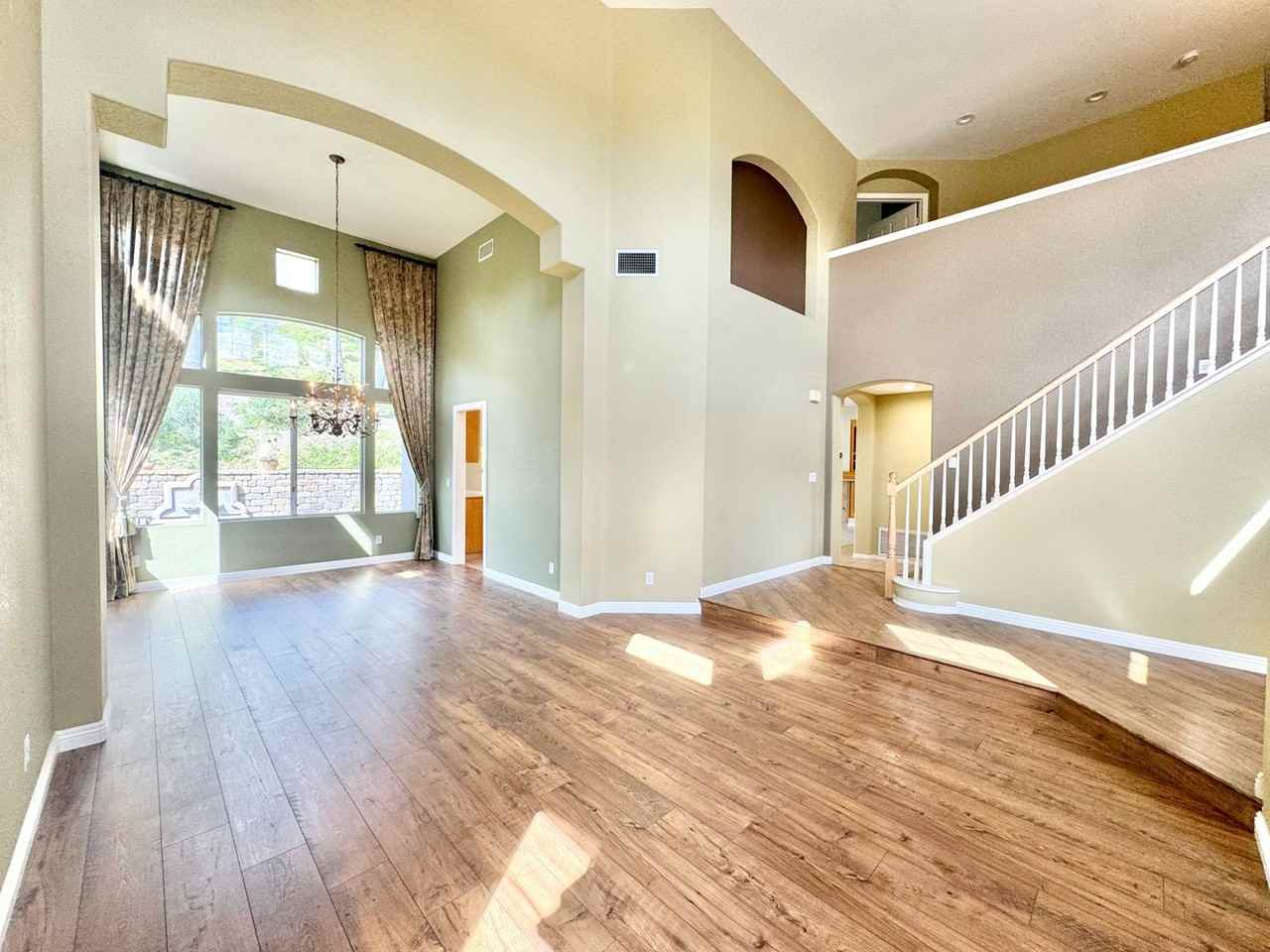 7314 Juncus Ct - Photo 5 of 27
