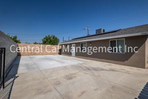 featured image of 1004 Padre St