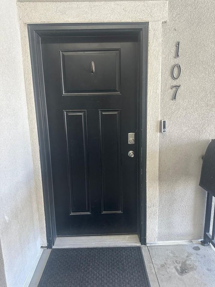 107 W Seasons Dr - Photo 3 of 19