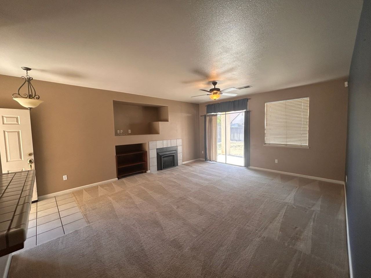 1719 Fortress Way - Photo 2 of 18