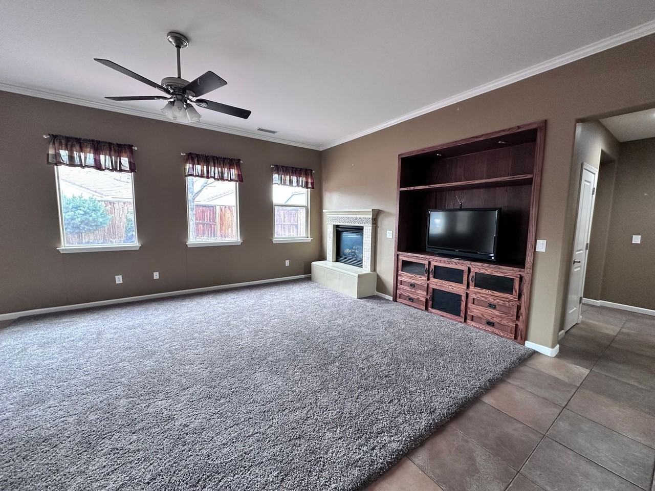 5071 Hallgarten Dr - Photo 3 of 5