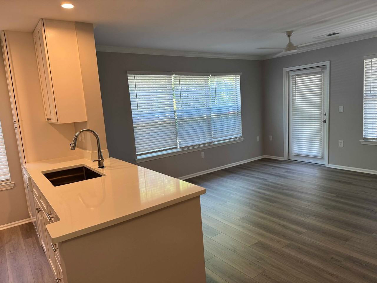 50 Pebble Beach Cv Apt H114 - Photo 7 of 17