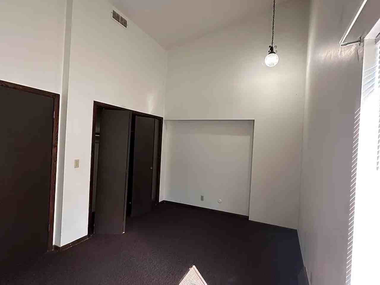 2600 Rice St - Photo 6 of 9