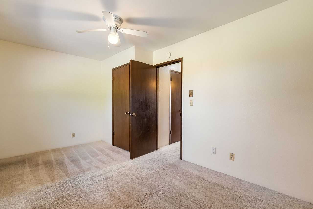 Holly Park Apartments in Ferndale - Photo 2 of 20