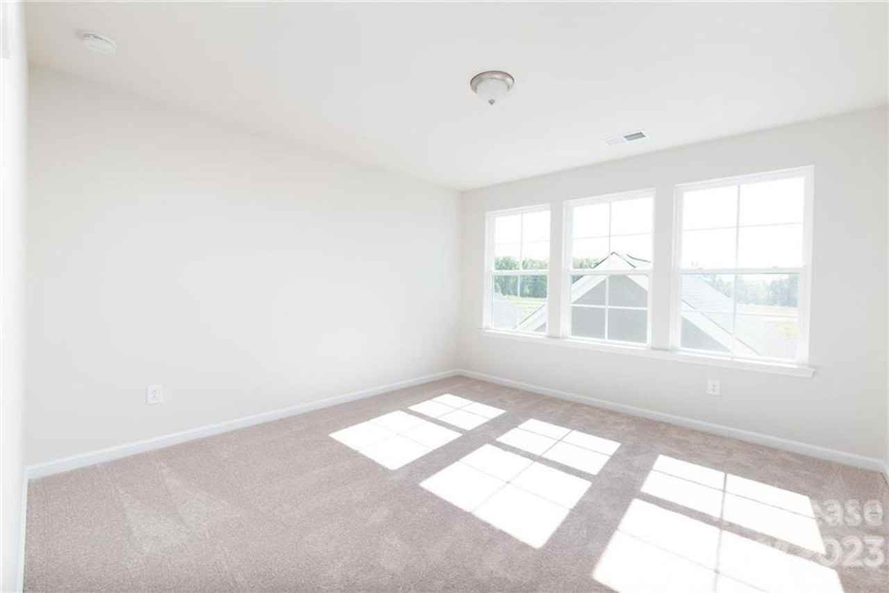 6929 Walnut Branch Ln - Photo 6 of 12