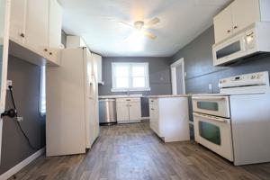 featured image of 3 Pohlman Ln