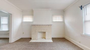 featured image of 2091 Lennox Rd