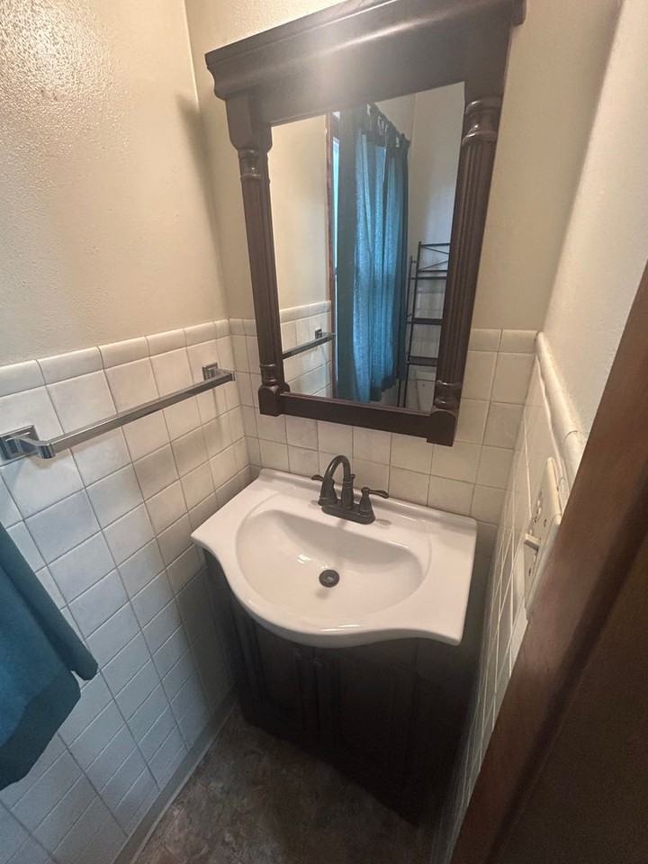 105 Bellaire Rd - Photo 7 of 9