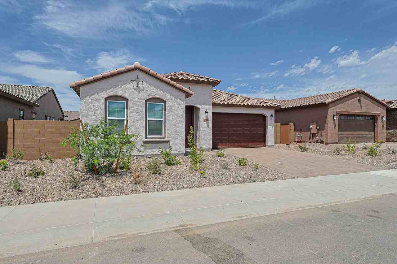 7832 W Hide Trl - Photo 3 of 38