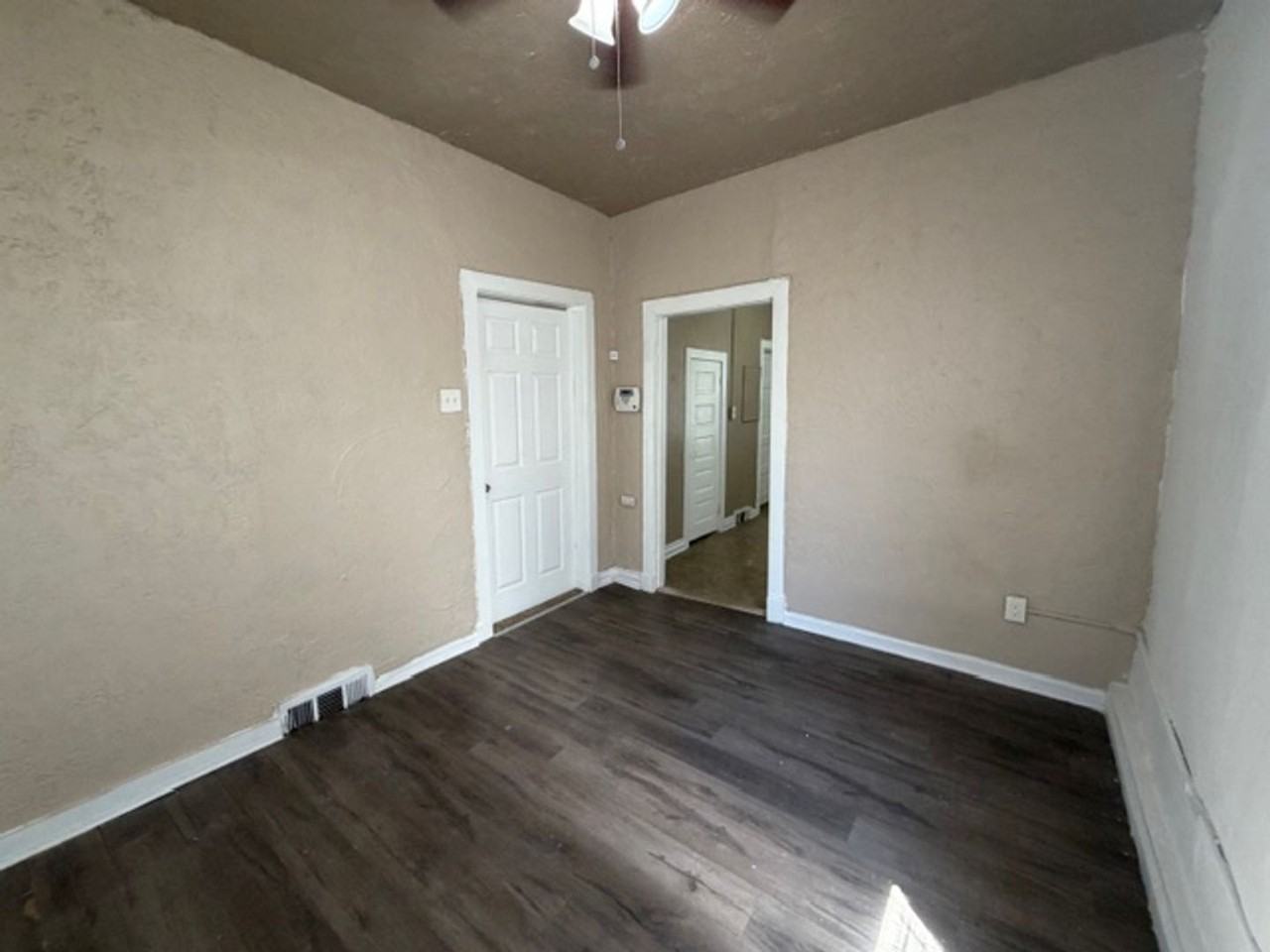 6725 Schofield Pl - Photo 7 of 11
