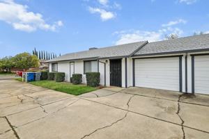 featured image of 2556 Sabre Ct
