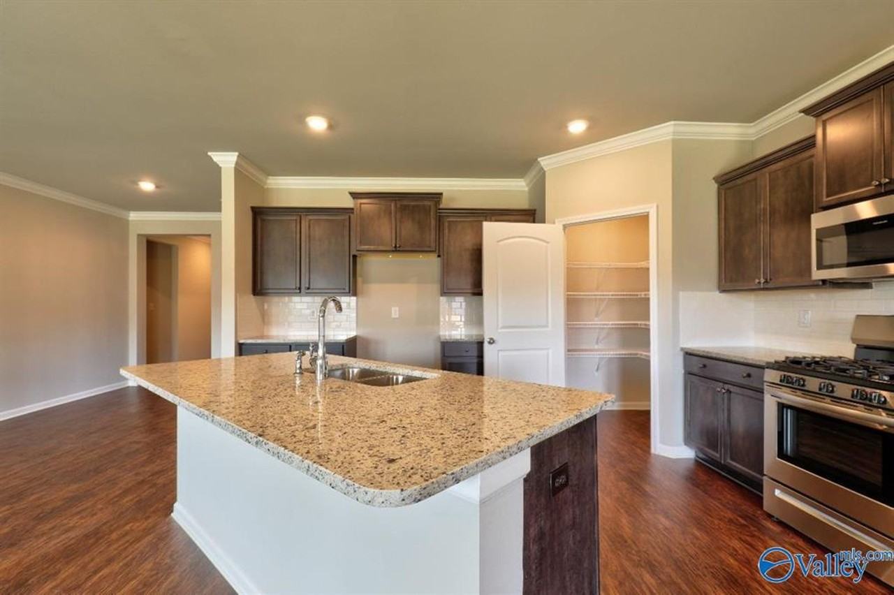 128 Oak Fletcher Dr - Photo 2 of 29