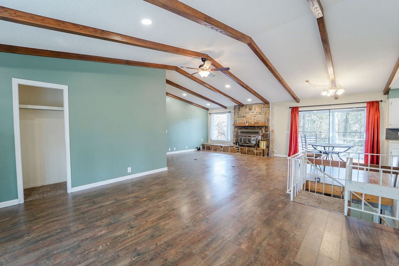 68 Sierra Dr - Photo 4 of 33