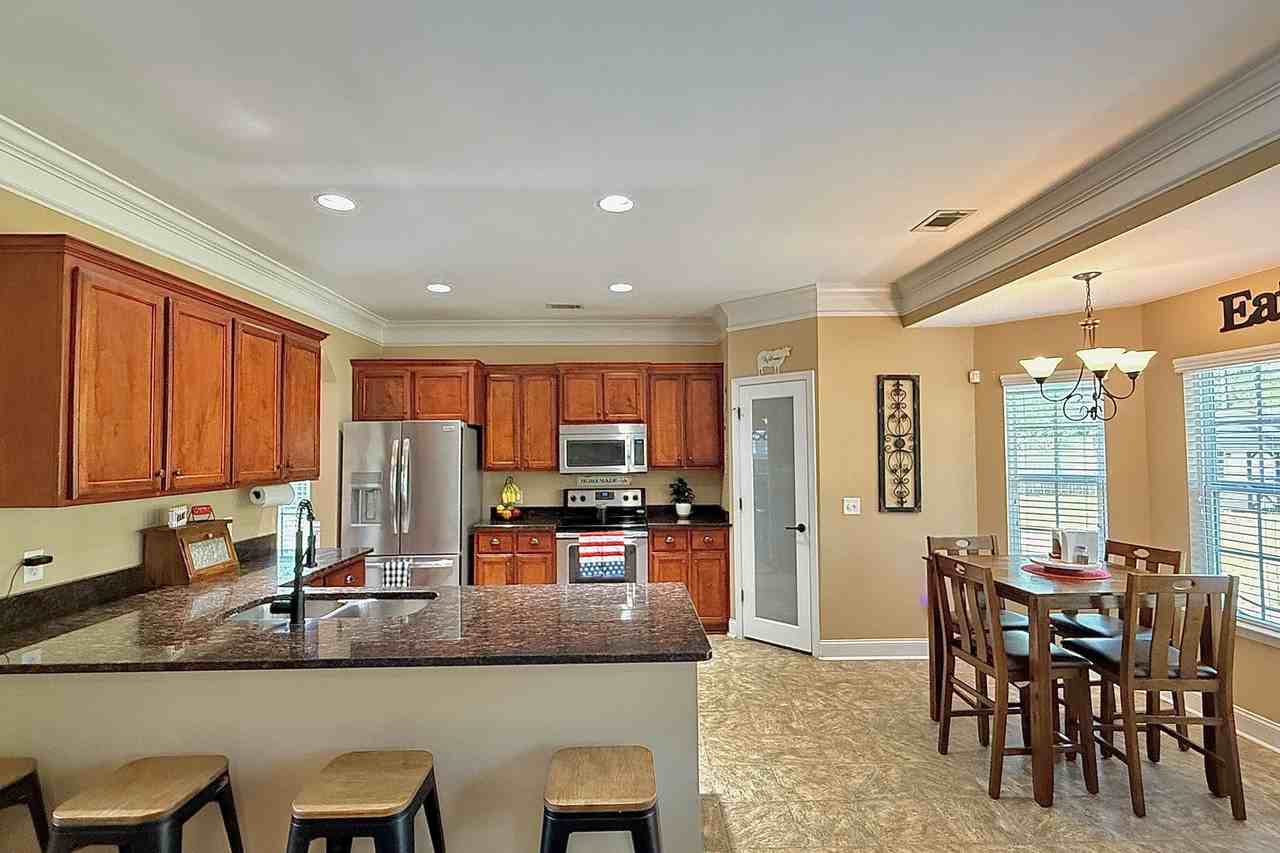 470 Briarcrest Dr Ne - Photo 6 of 50