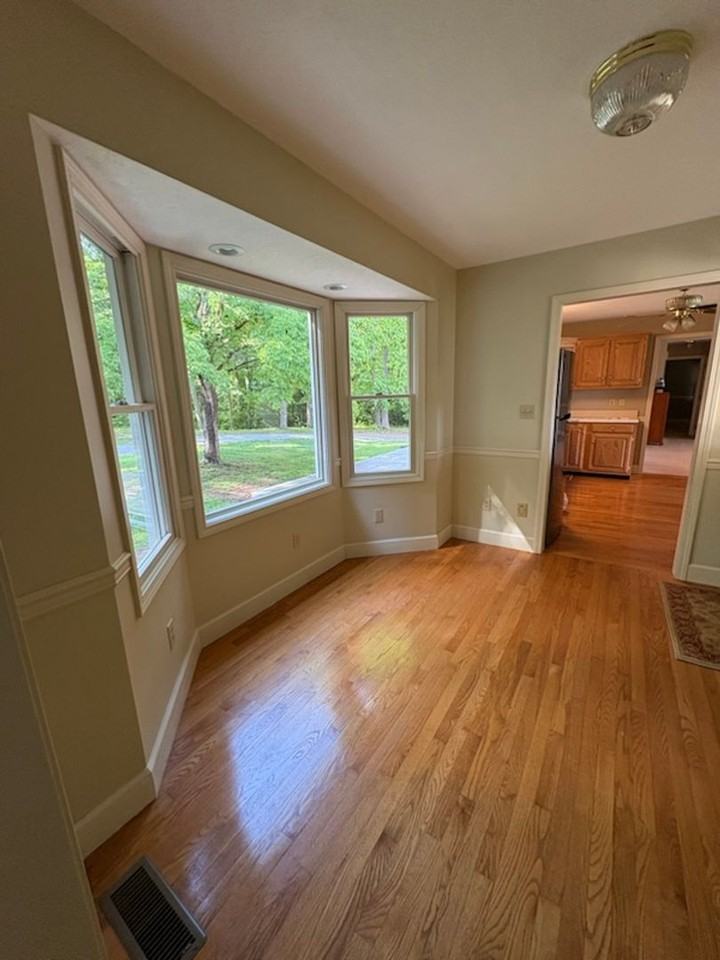 2737 Hickory Ridge Rd - Photo 7 of 28