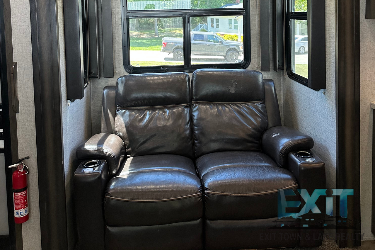 17 17 Morris Dr.  - Lot with camper - Photo 6 of 15