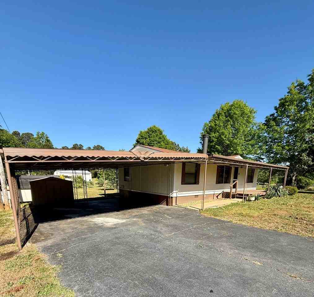 491 Johnny Cut Rd - Photo 3 of 31