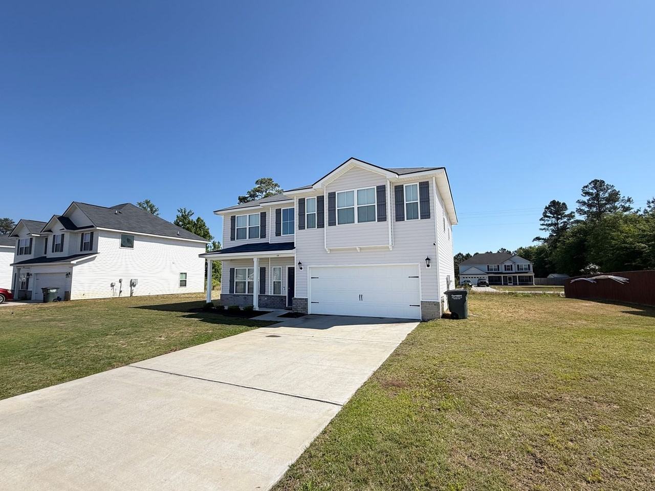44 Rimes Ave Se - Photo 4 of 5